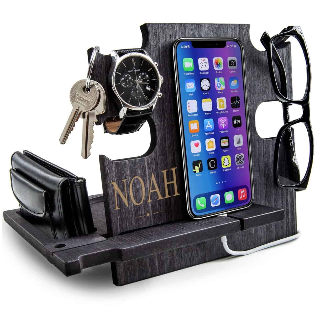 GRETAOTO Docking Station in legno personalizzato per smartphone Supporto portafoglio Idea regalo da uomo da moglie a marito Laurea Natale Compleanno Supporto comodino Papa Svuotatasche ingresso